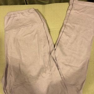 Lularoe OS light purple leggings